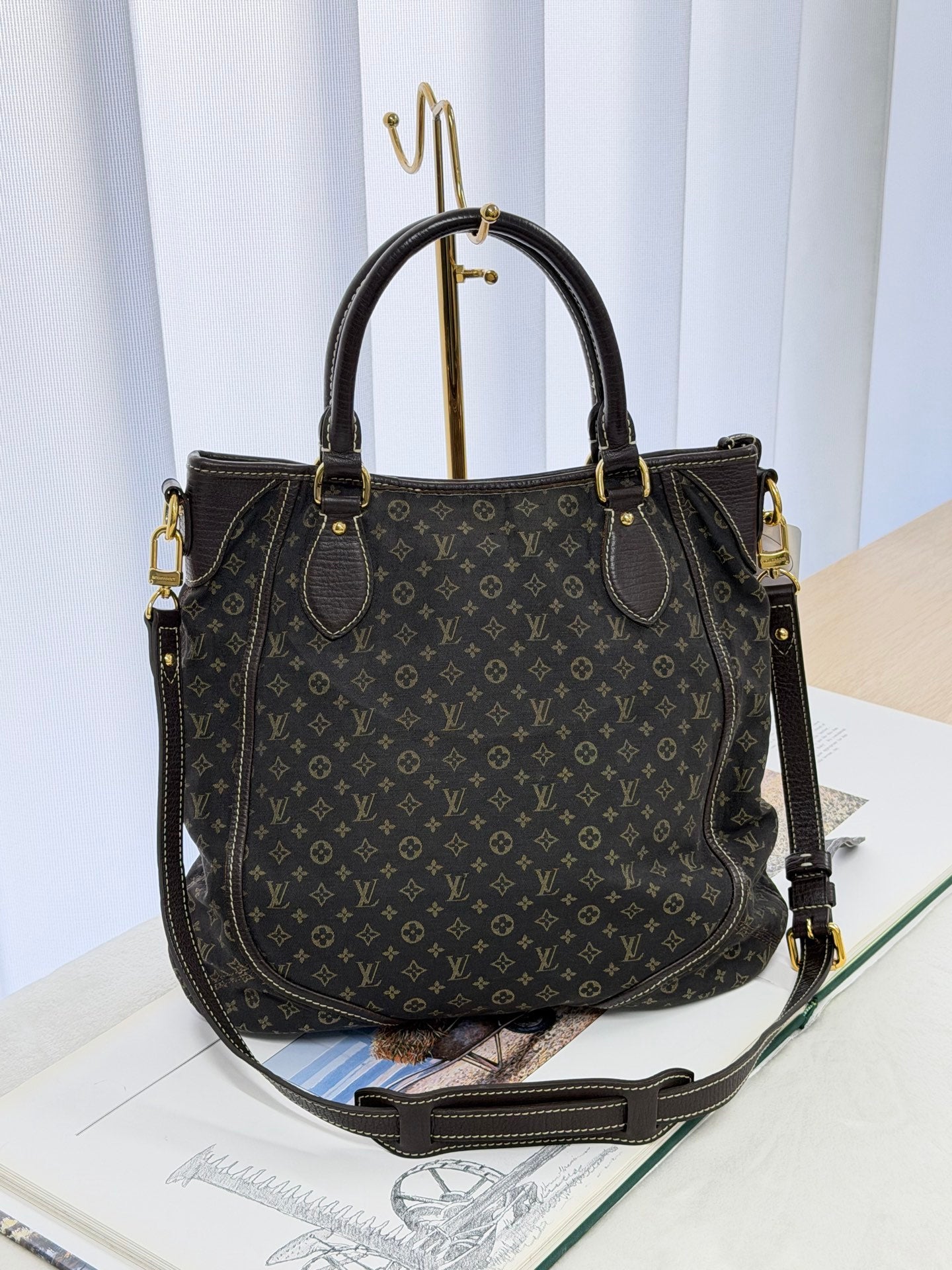 LOUIS VUITTON Denim Monogram Shoulderbag