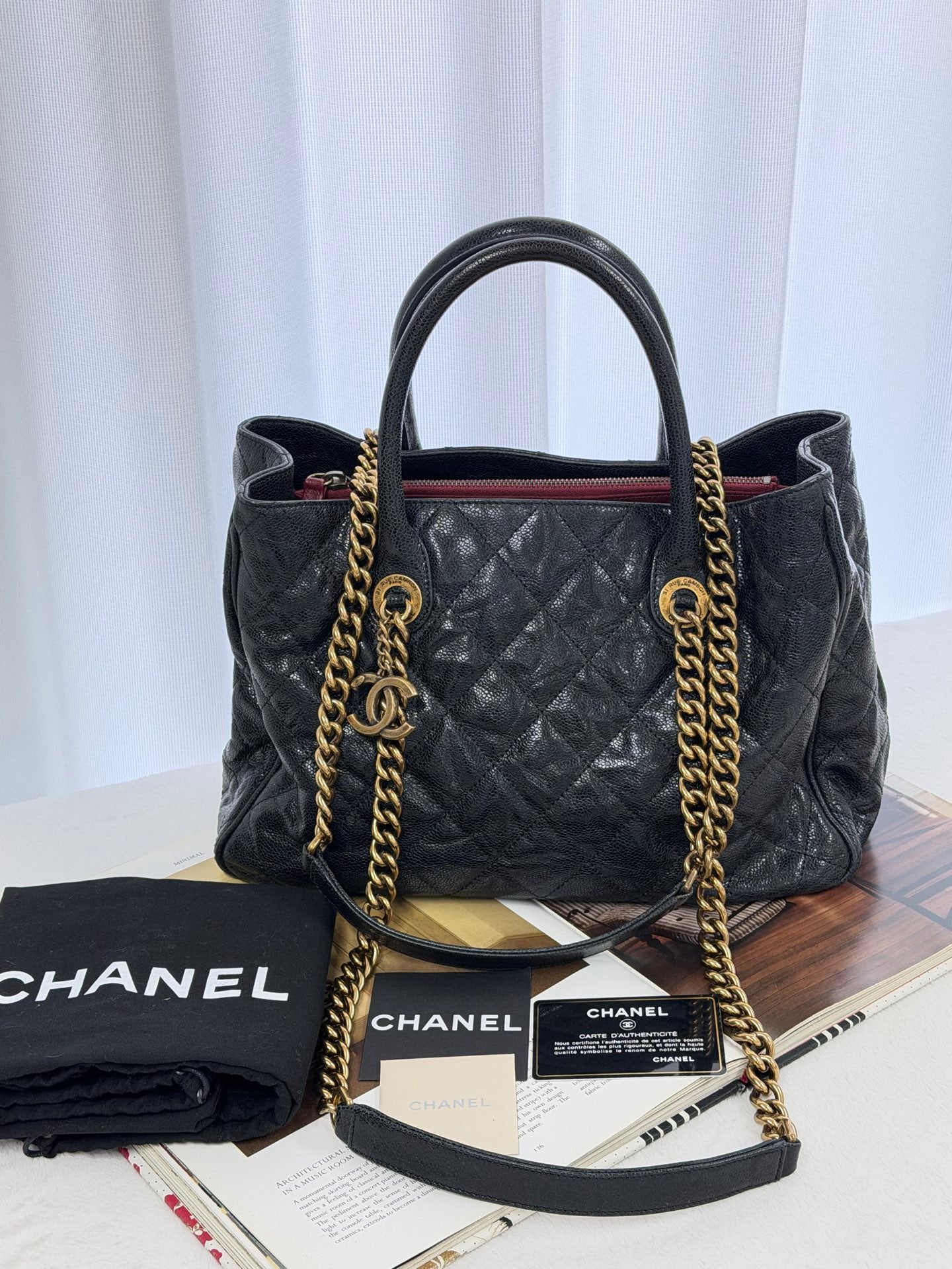 CHANEL Cavier Genuine Patent Chainbag