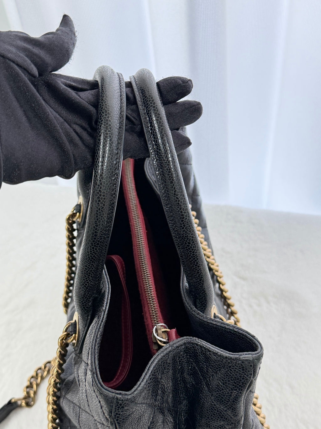 CHANEL Cavier Genuine Patent Chainbag
