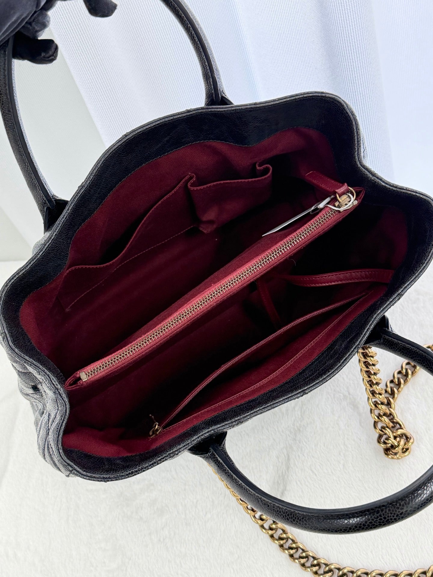 CHANEL Cavier Genuine Patent Chainbag