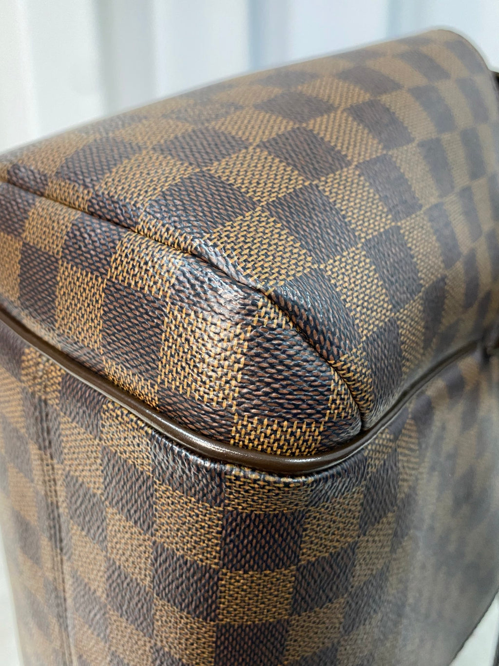 LOUIS VUITTON Damier Totally Totebag
