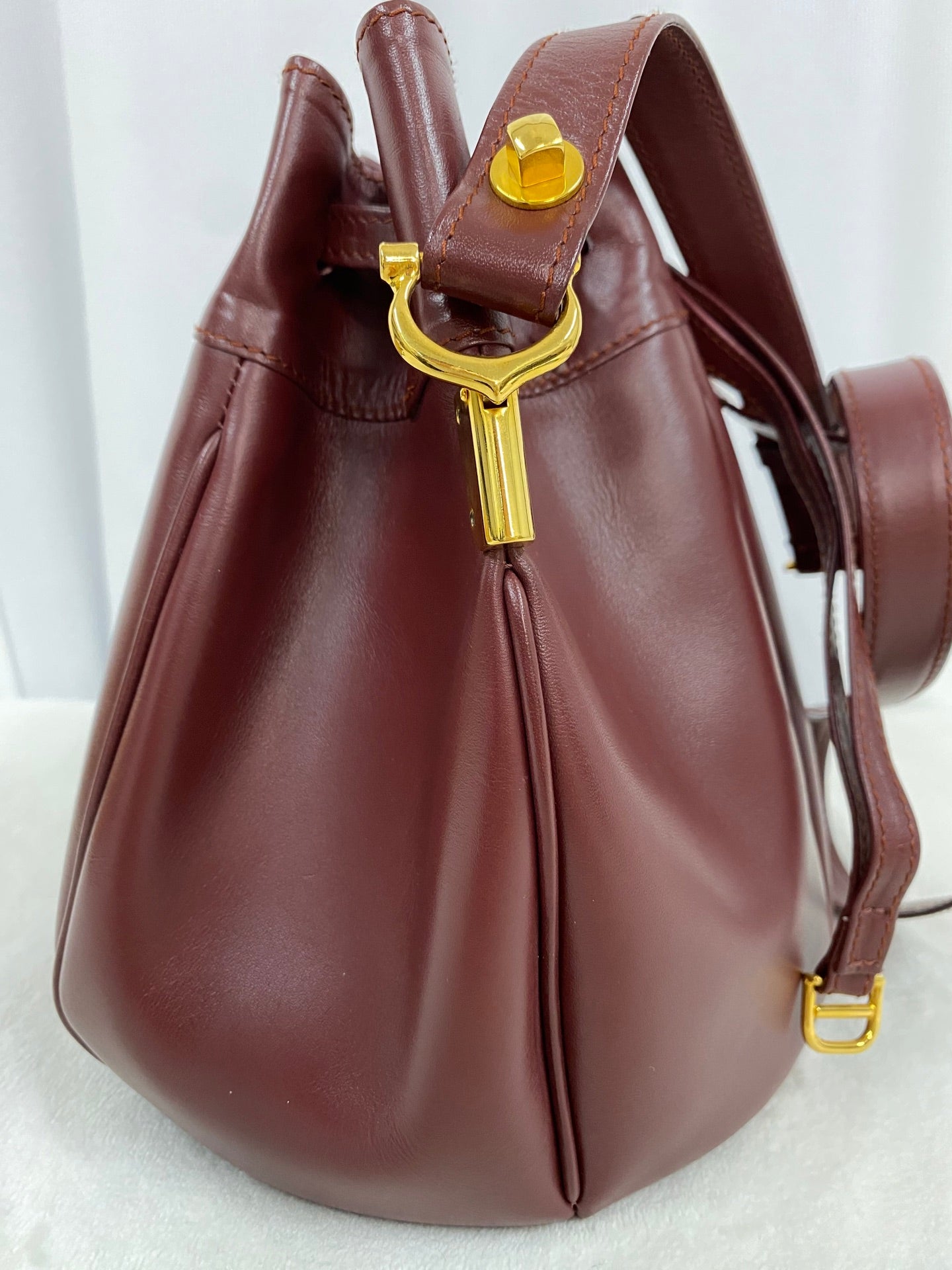 CARTIER Logo Bucket Shoulderbag
