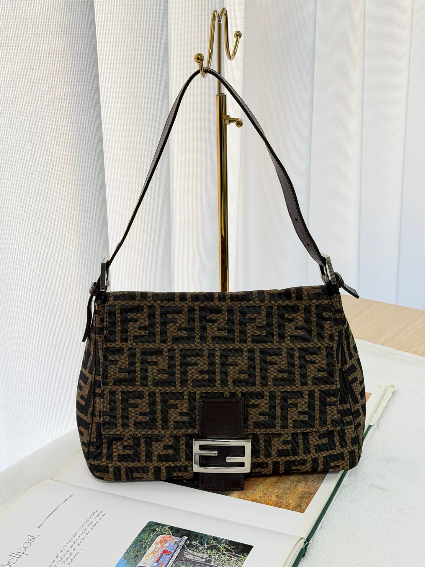 FENDI Zucca Baguette Shoulder bag