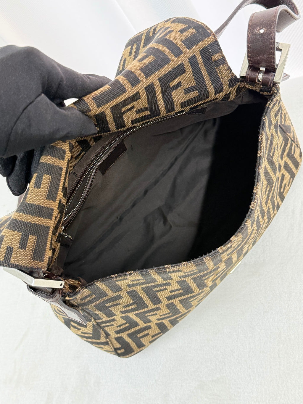 FENDI Zucca Baguette Shoulder bag