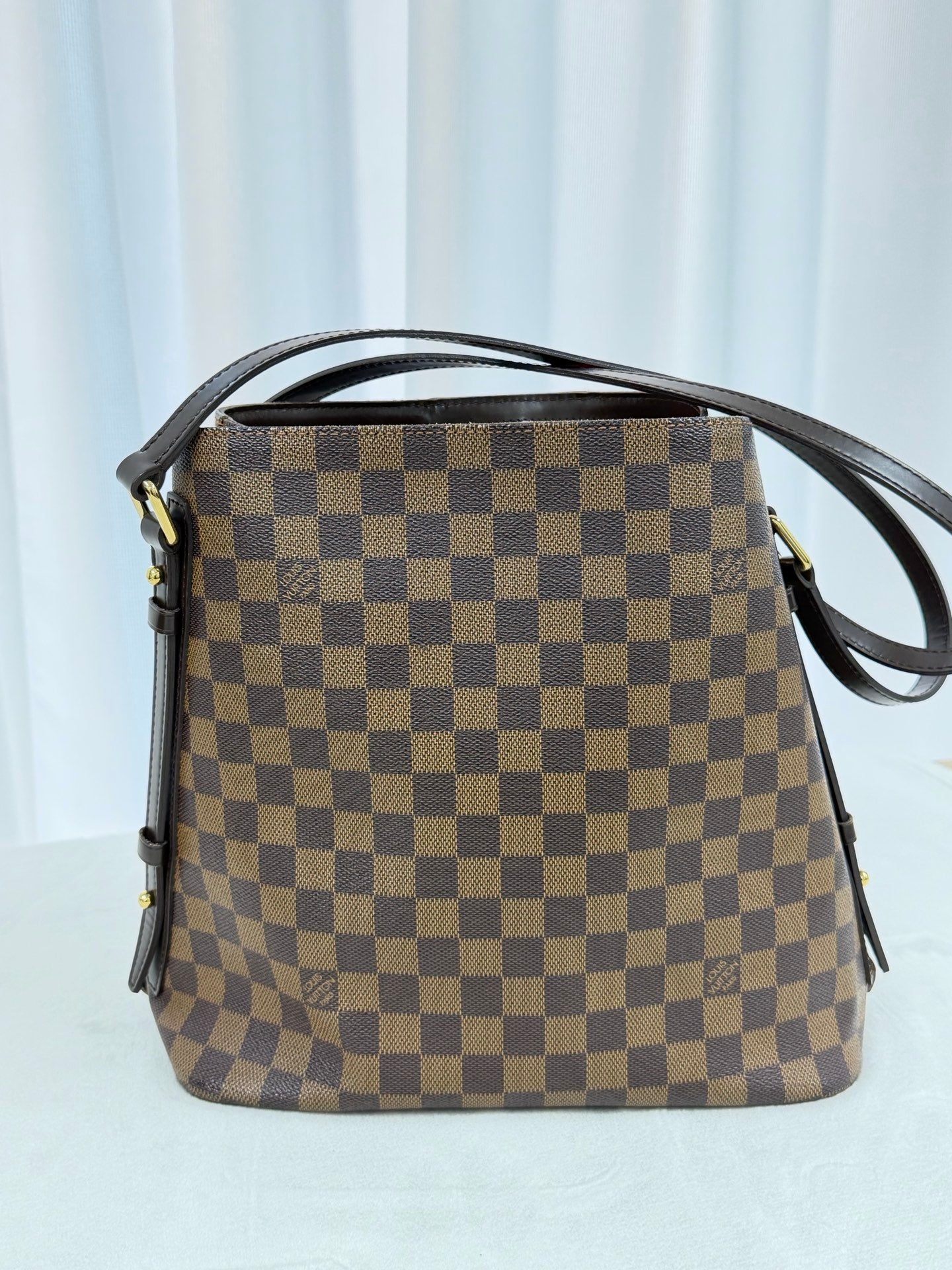 LOUIS VUITTON Damier Cabas Rivington Handbag