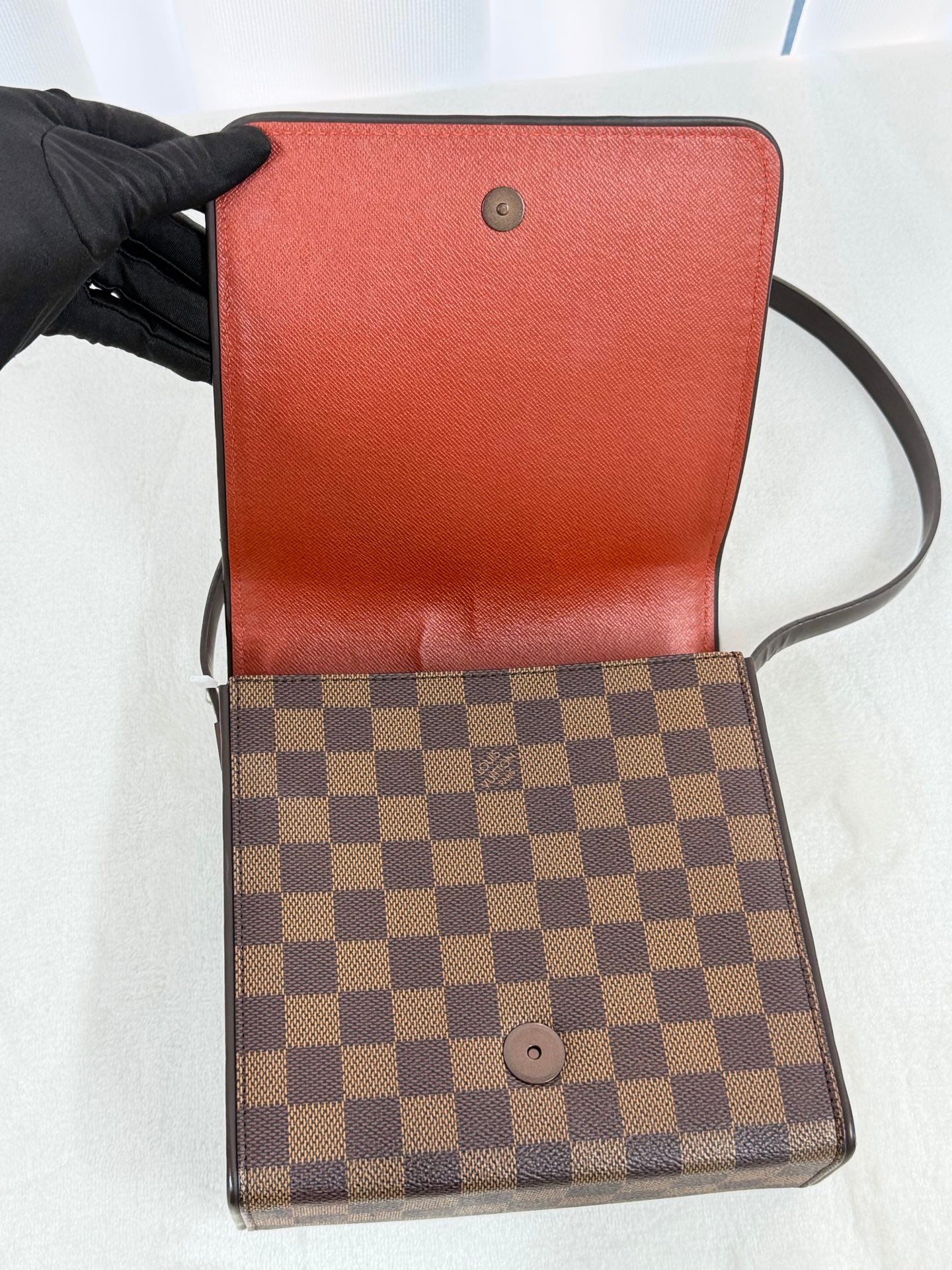 LOUIS VUITTON Damier Handbag