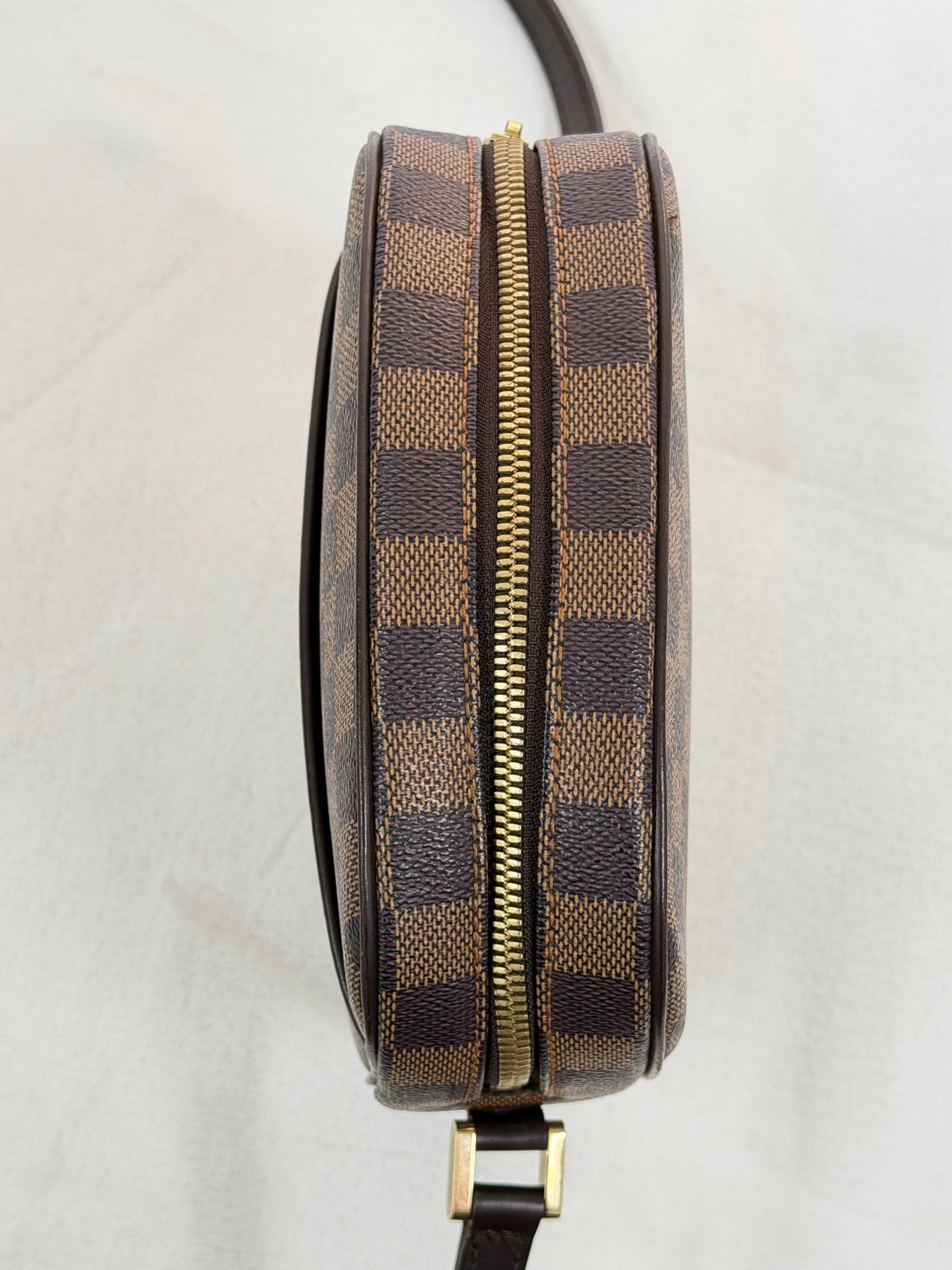 LOUIS VUITTON Damier Shoulderbag