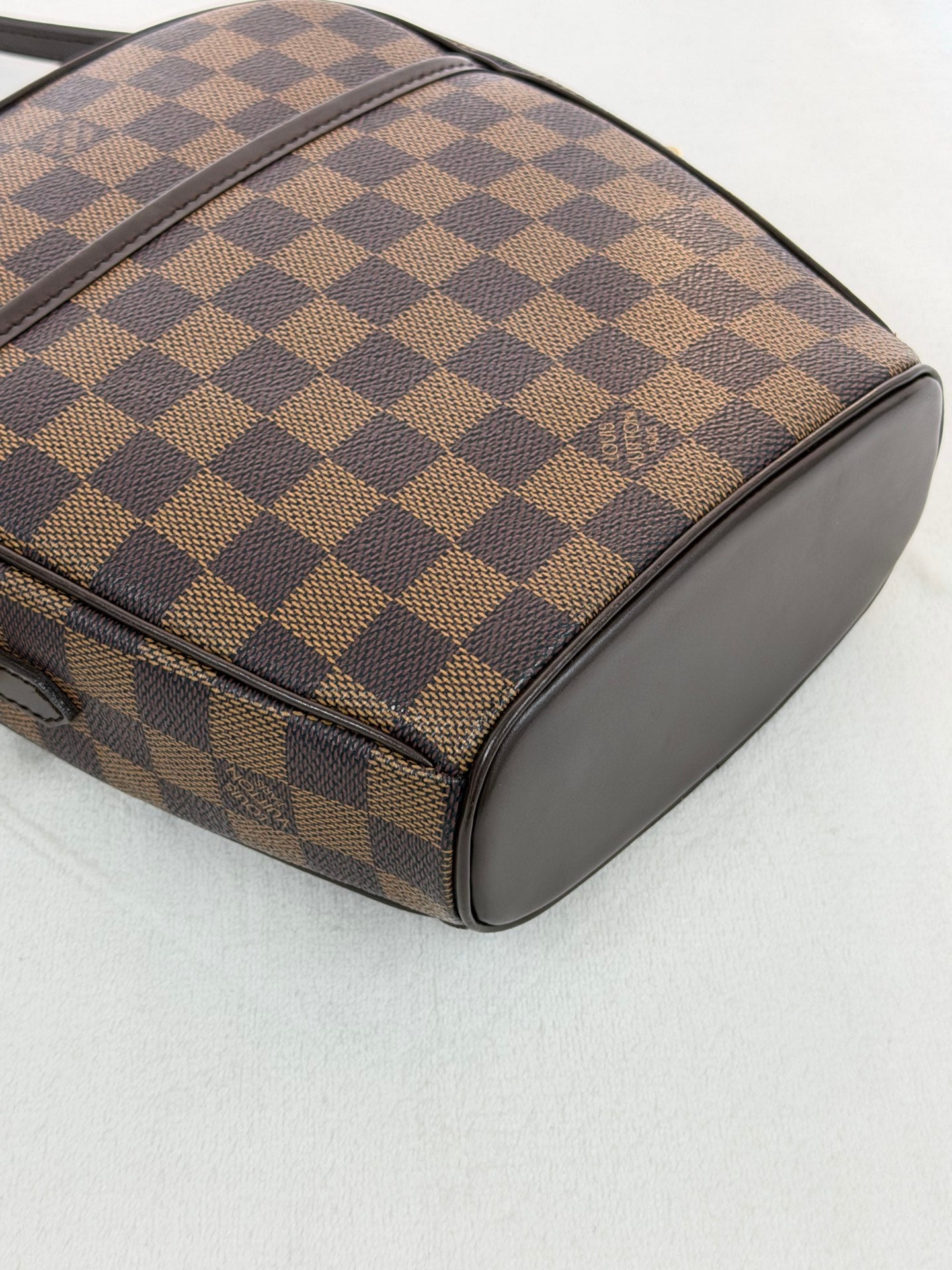 LOUIS VUITTON Damier Shoulderbag