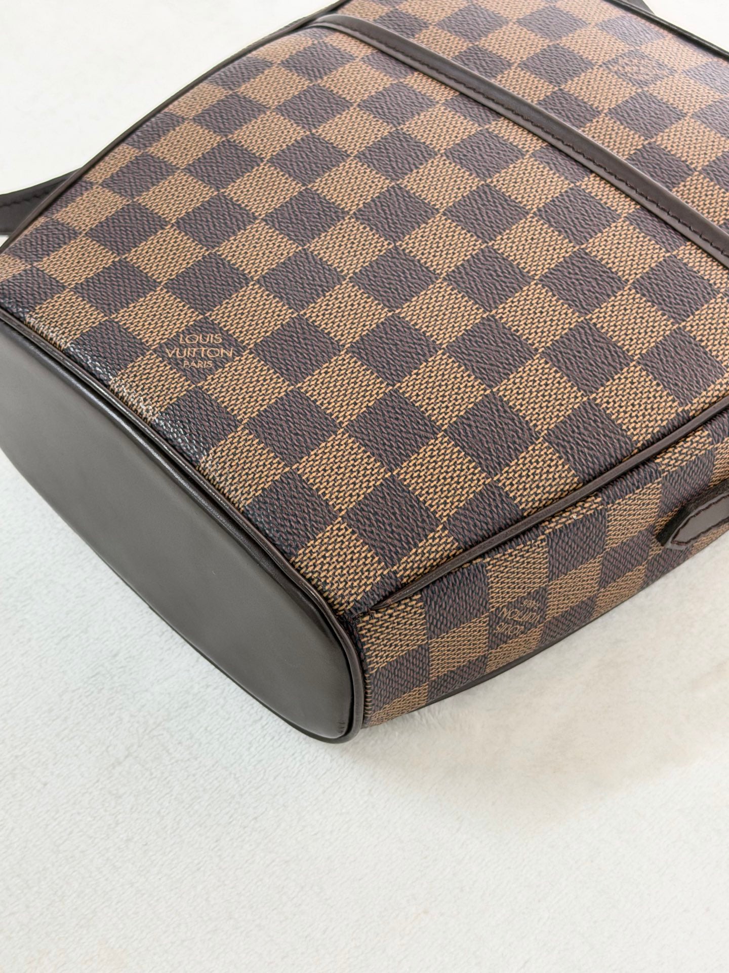 LOUIS VUITTON Damier Shoulderbag