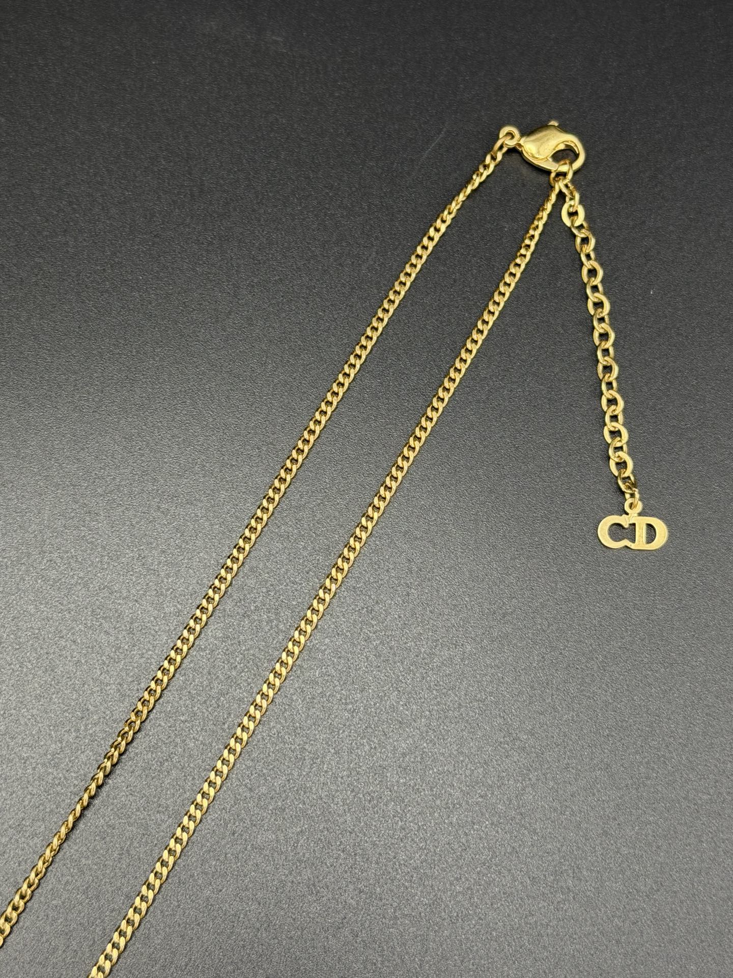 CHRISTIAN DIOR Rhinestone Necklace/earrings Set