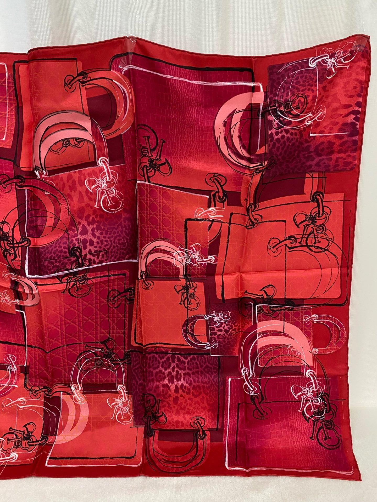 CHRISTIAN DIOR Scarlet Scarf