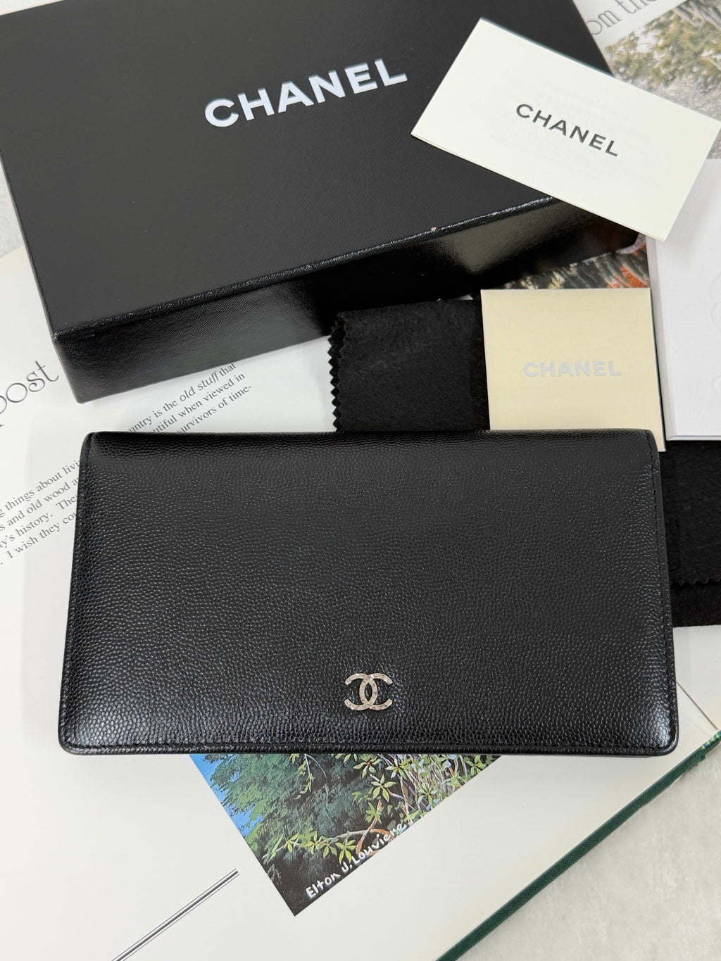 CHANEL Double-C Genuine Bifold Wallet