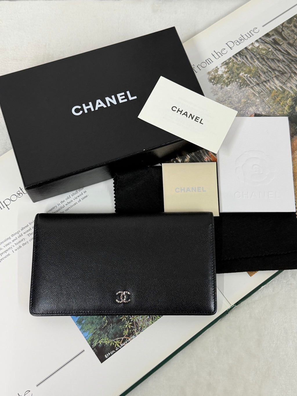 CHANEL Double-C Genuine Bifold Wallet
