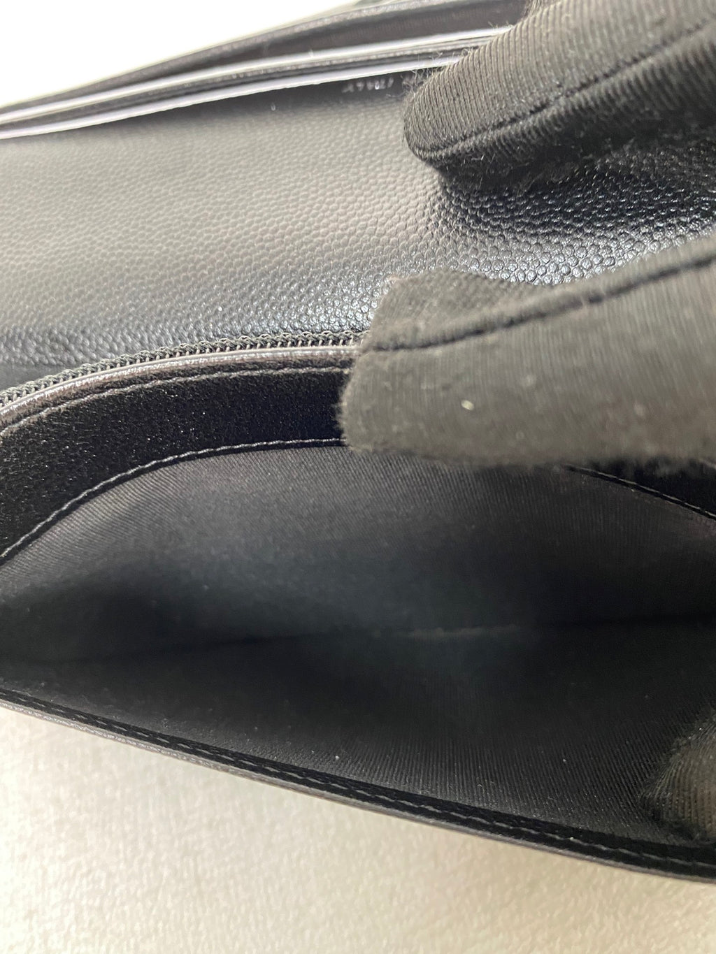 CHANEL Double-C Genuine Bifold Wallet