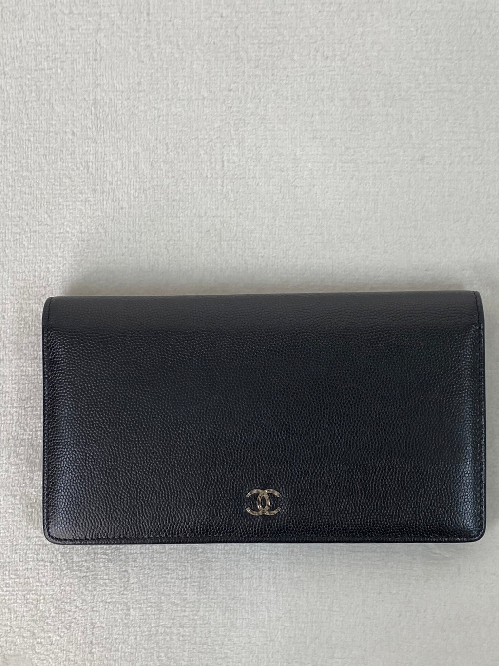 CHANEL Double-C Genuine Bifold Wallet
