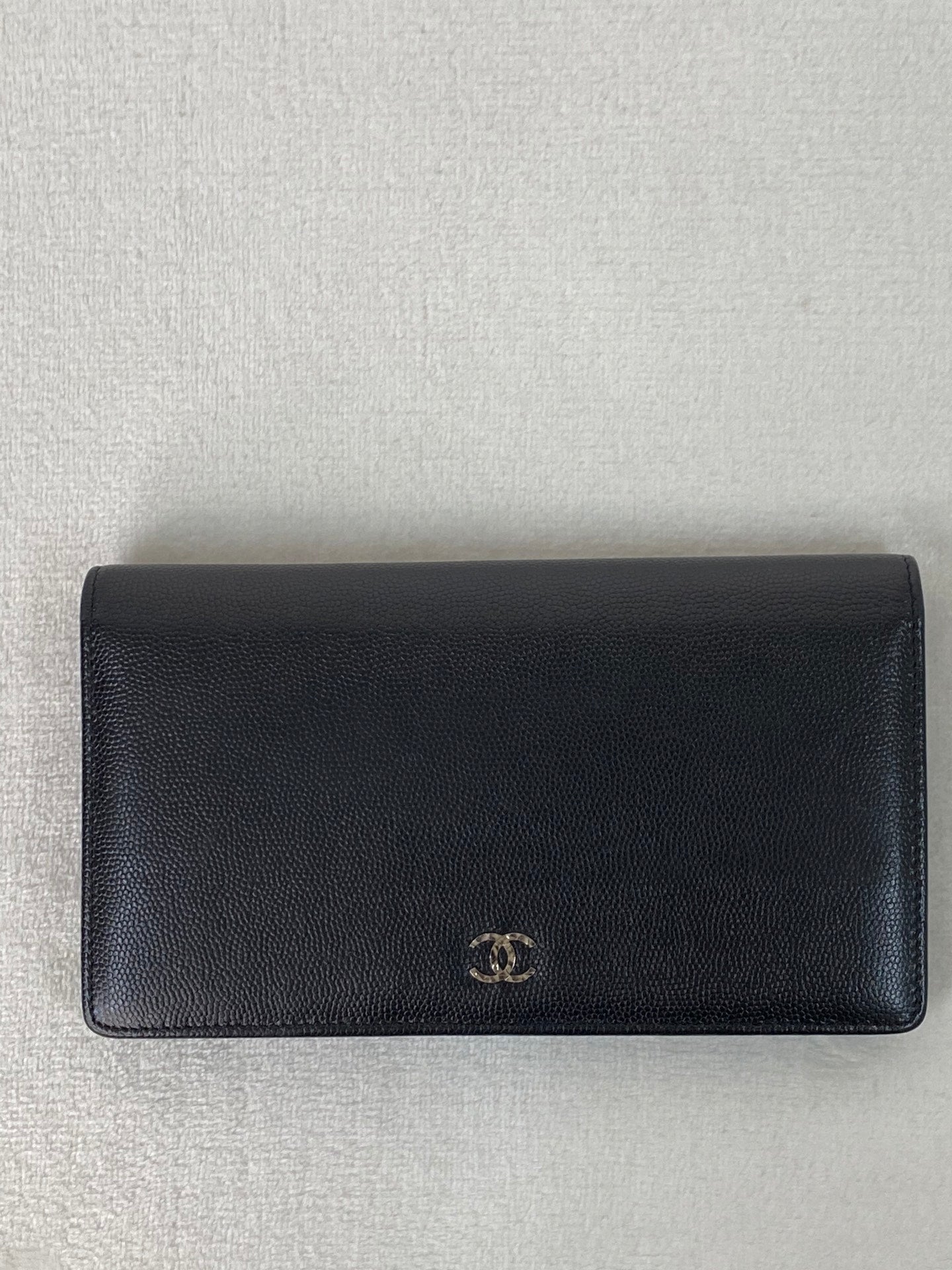 CHANEL Double-C Genuine Bifold Wallet