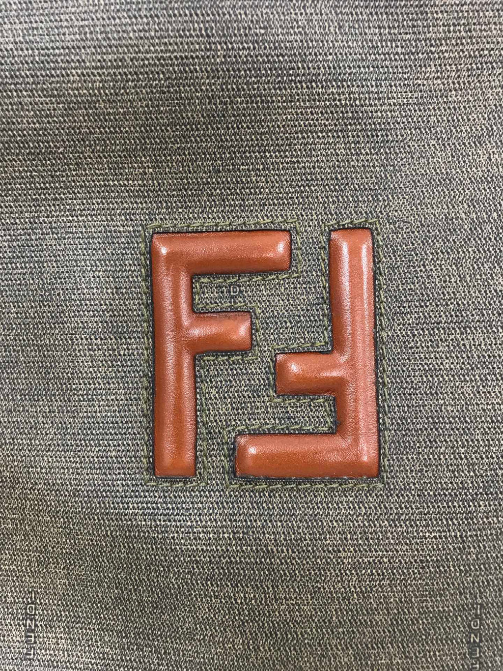FENDI  Double-F Logo Color-blocked Leather Handbag