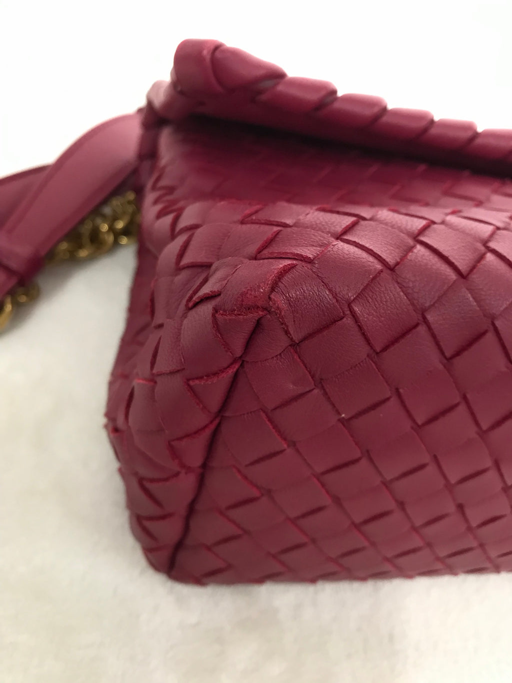 BOTTEGA VENETA Intrecciato Leather Chainbag