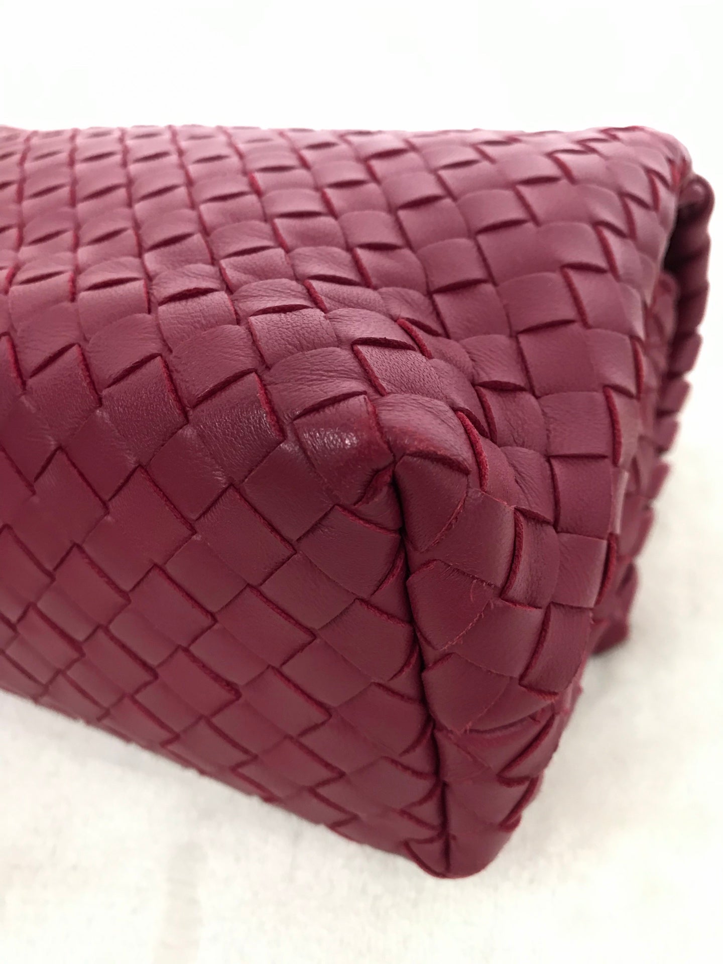 BOTTEGA VENETA Intrecciato Leather Chainbag