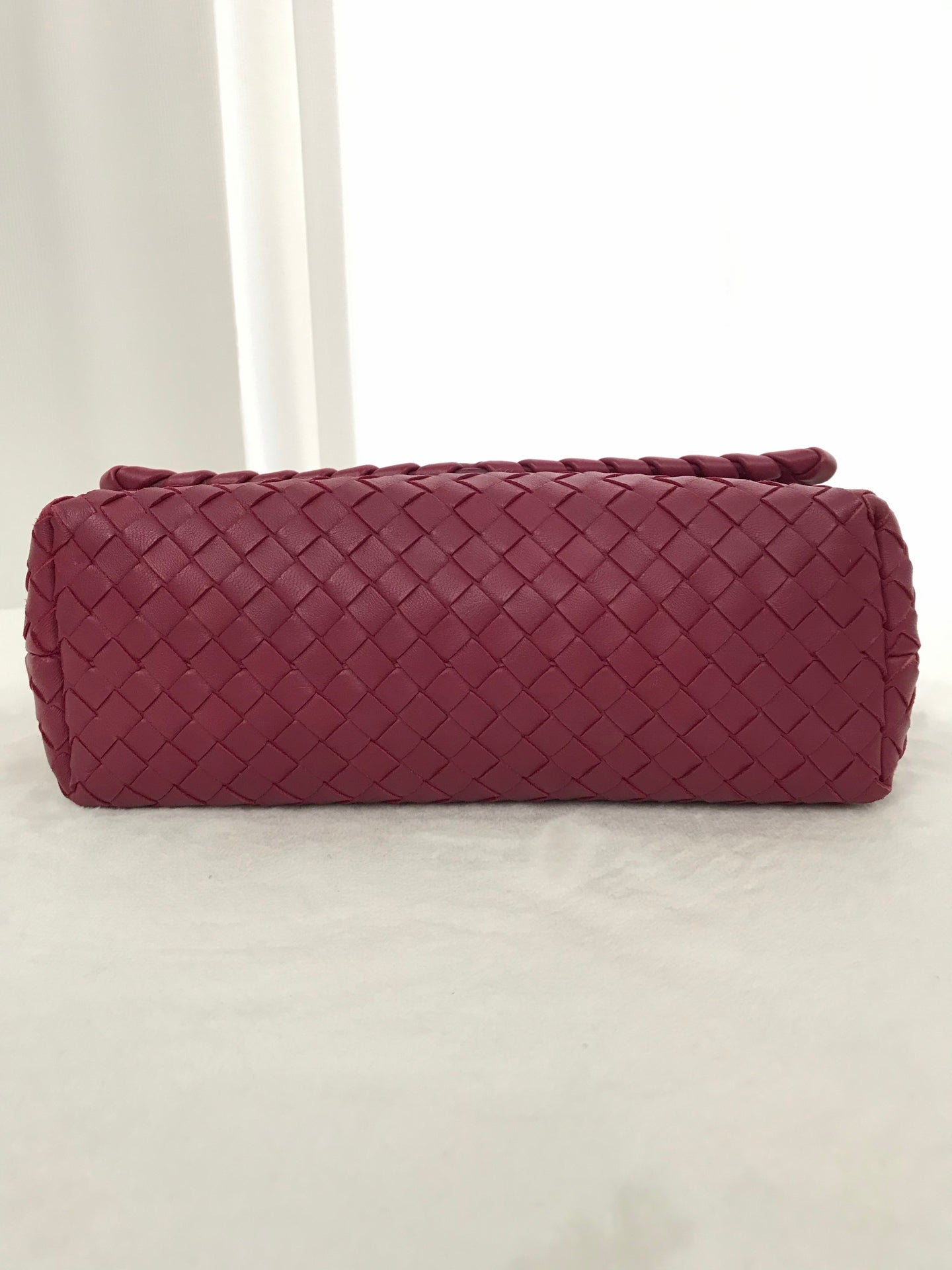 BOTTEGA VENETA Intrecciato Leather Chainbag