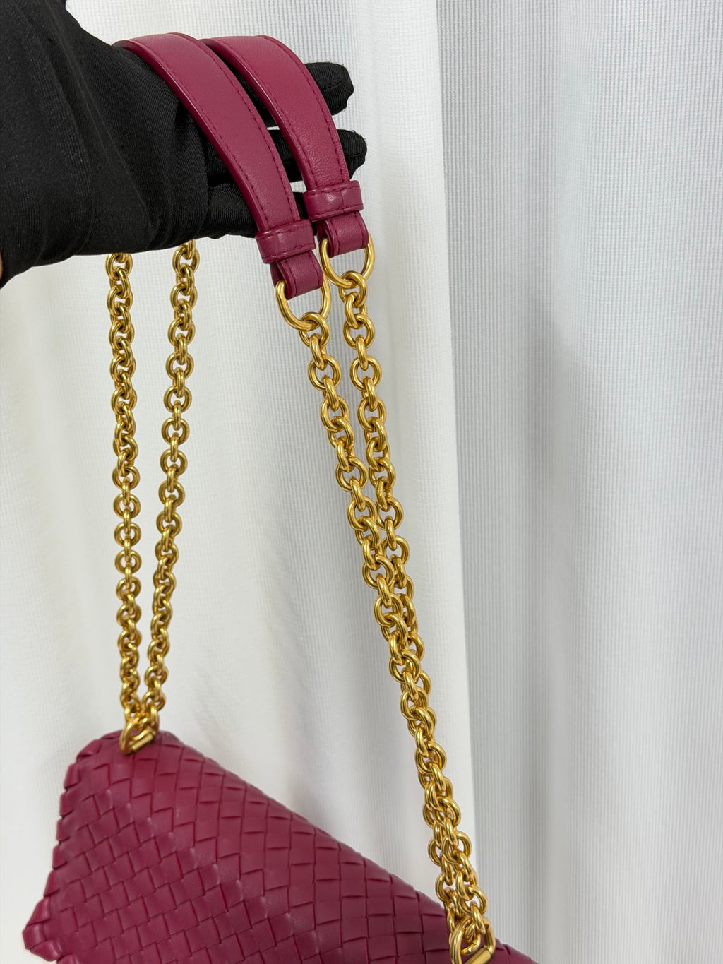 BOTTEGA VENETA Intrecciato Leather Chainbag