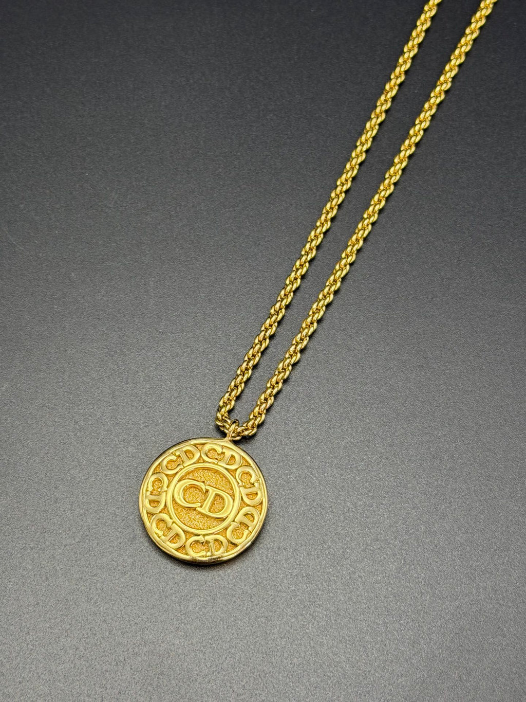 CHRISTIAN DIOR LOGO Necklace