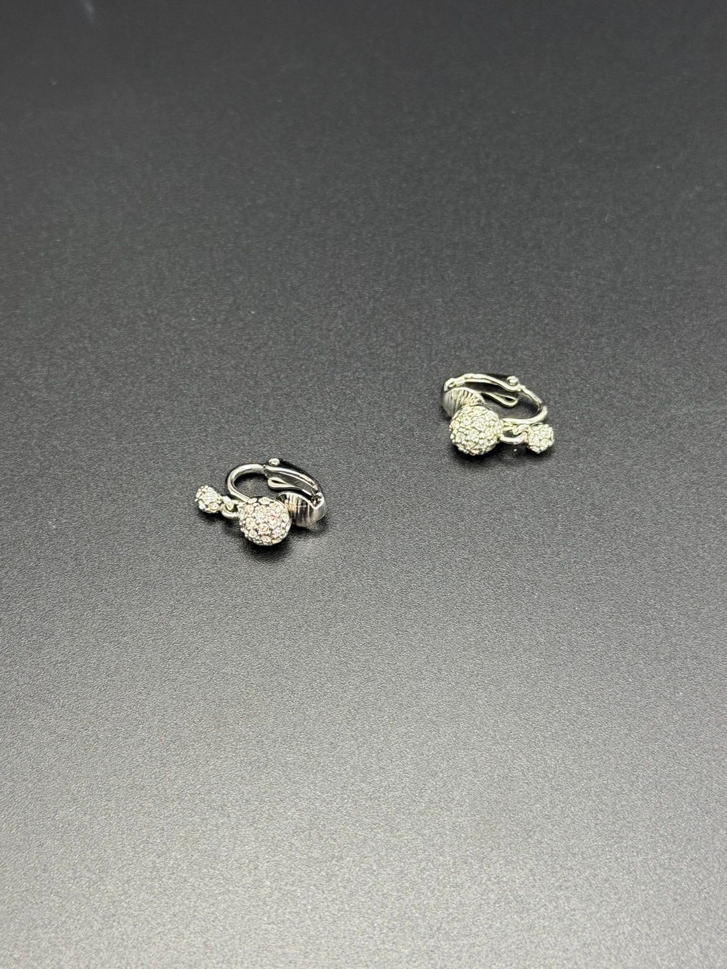 CHRISTIAN DIOR Rheinstone Earring Clips