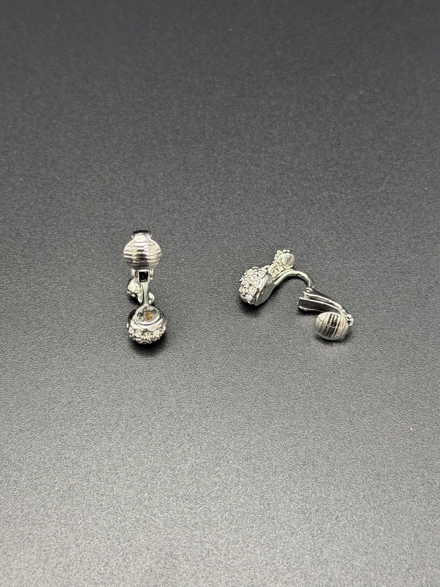 CHRISTIAN DIOR Rheinstone Earring Clips