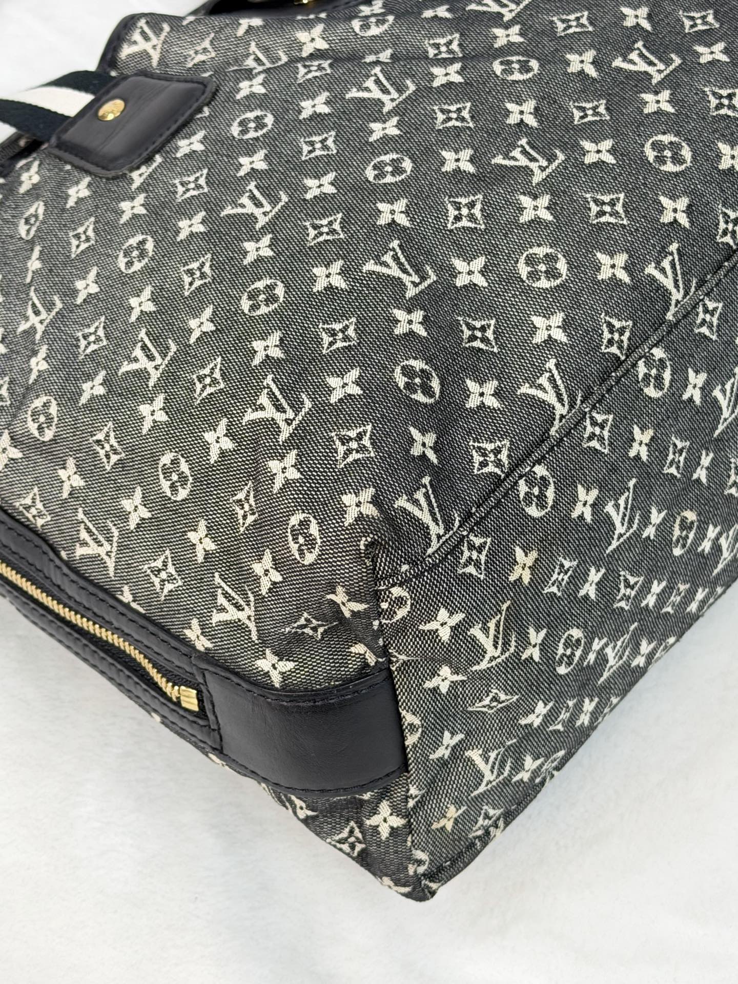 LOUIS VUITTON Denim Monogram Handbag