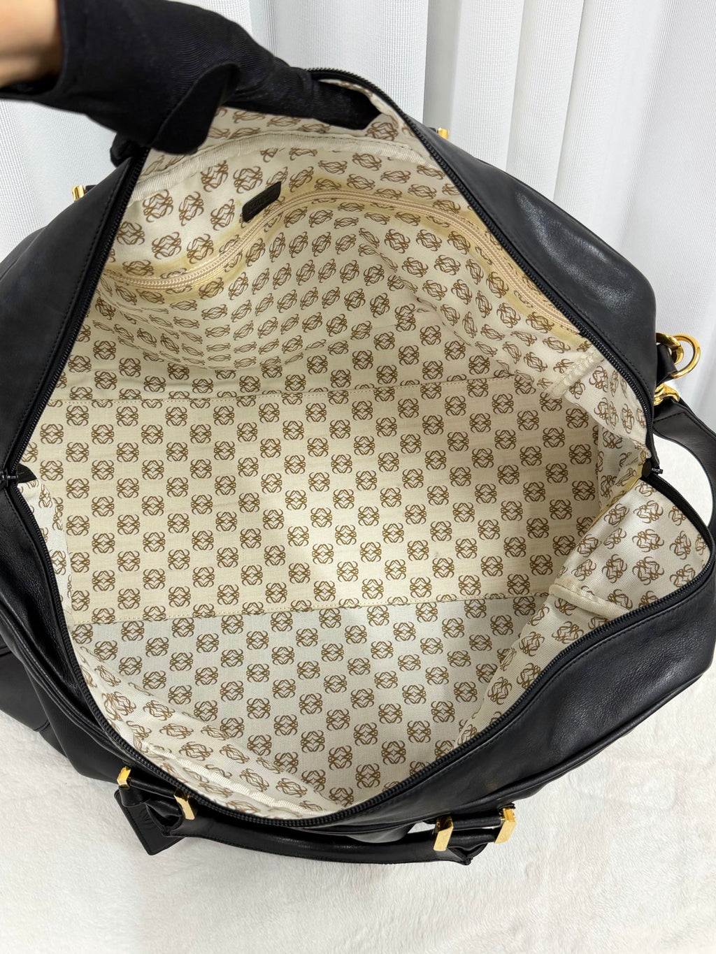 LOEWE Genuine Travelbag