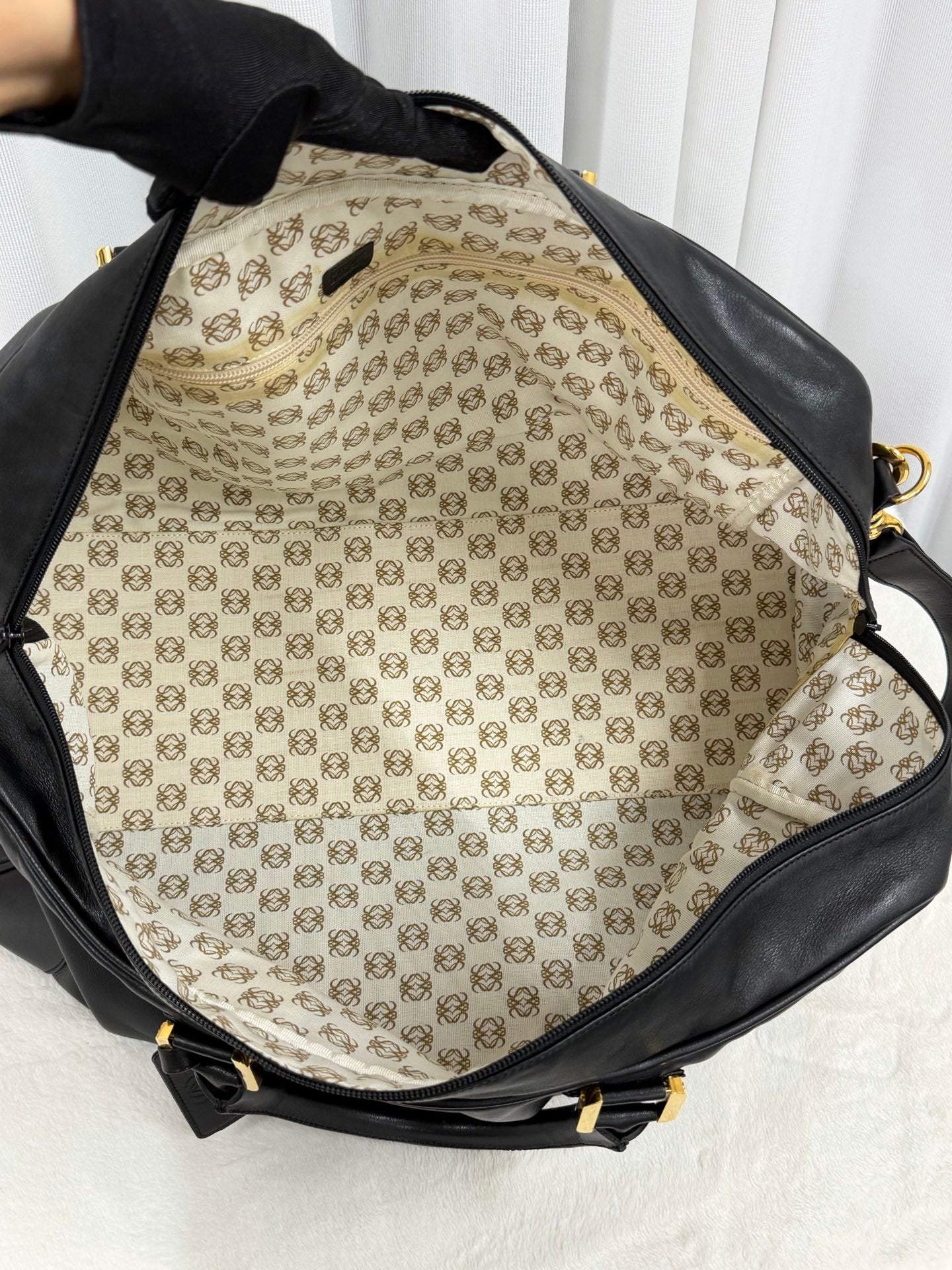 LOEWE Genuine Travelbag
