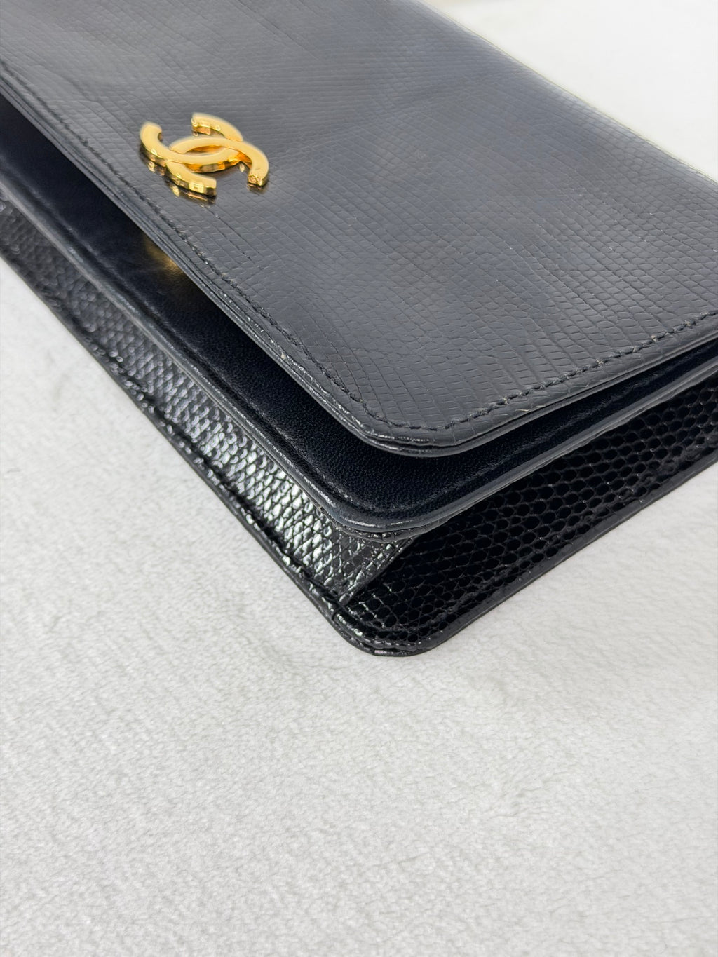 CHANEL Coco-Mark Lizzard Leather Shoulderbag