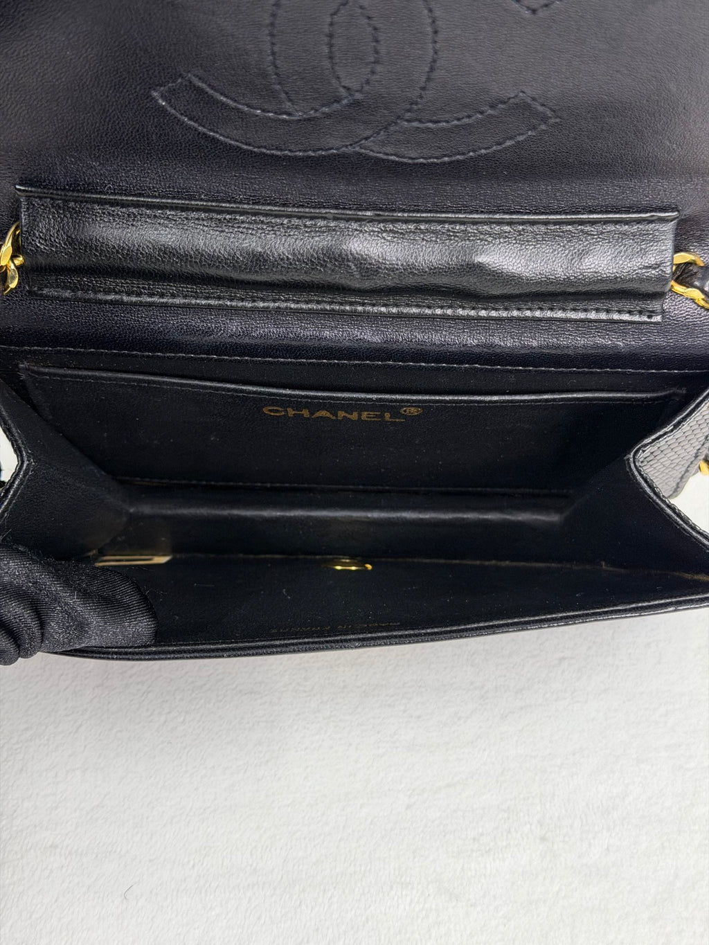 CHANEL Coco-Mark Lizzard Leather Shoulderbag