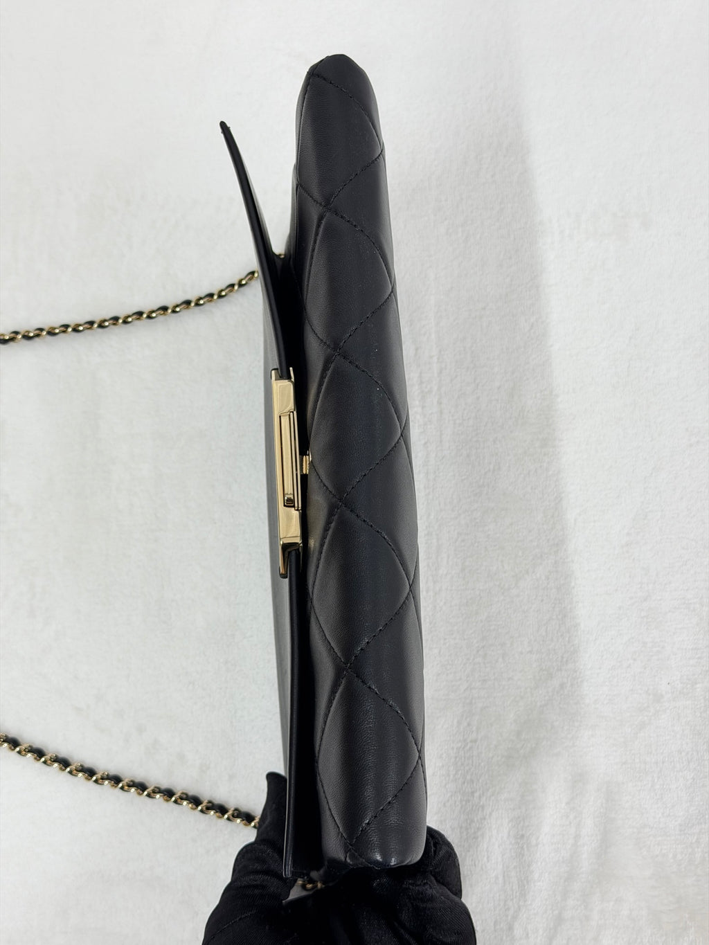 CHANEL Lambskin Enamel Logo Plate Clutch with Chain