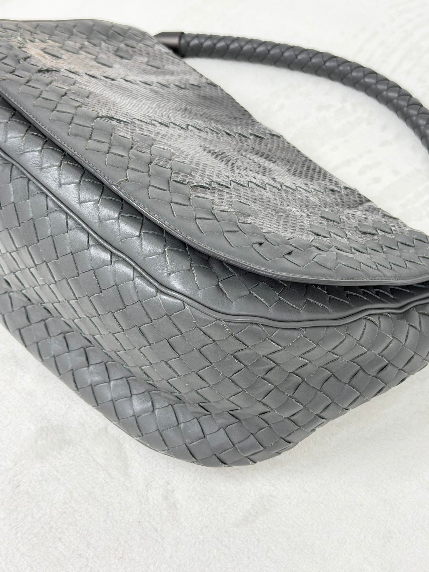 BOTTEGA VENETA Genuine Handbag