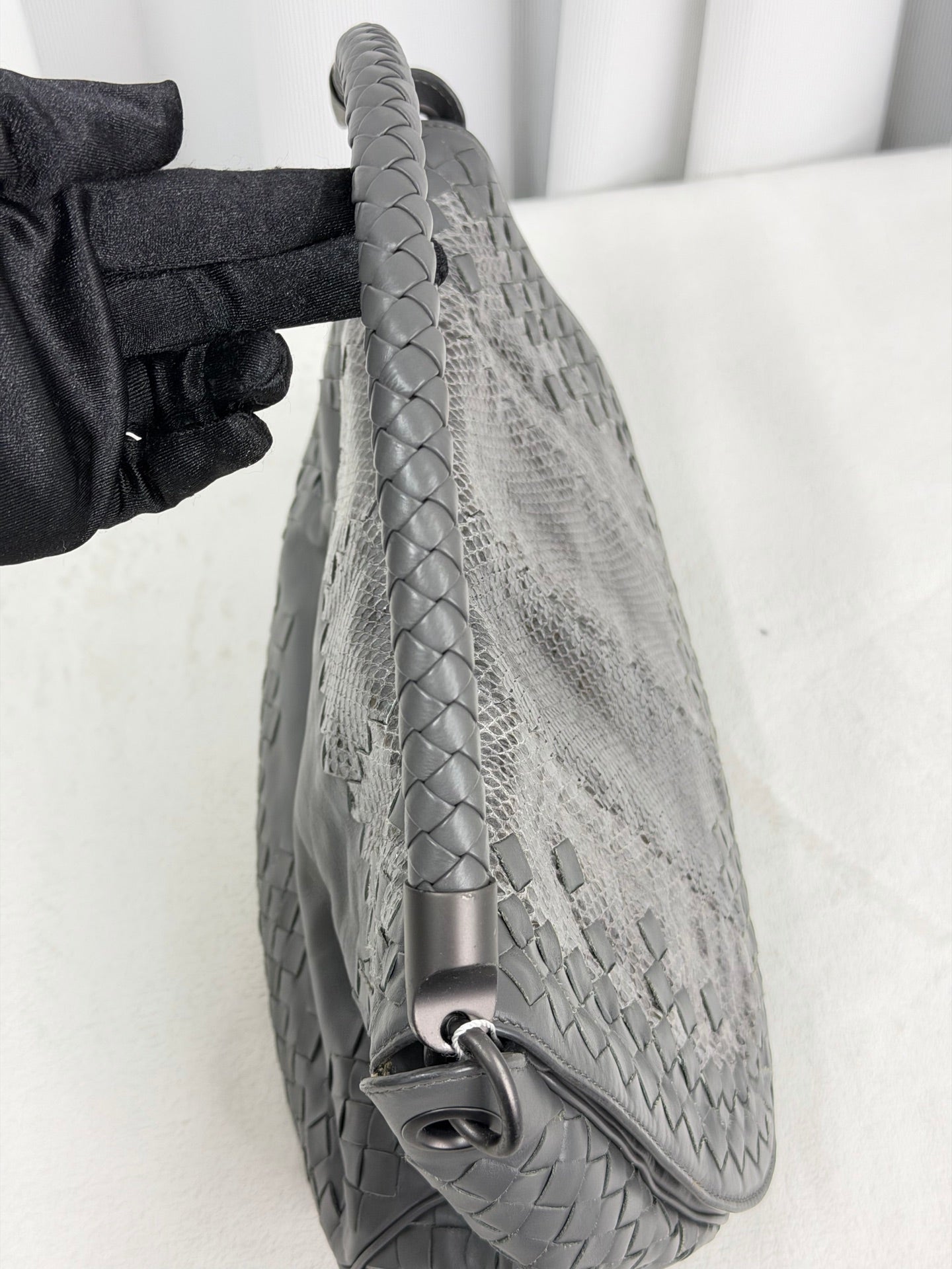 BOTTEGA VENETA Genuine Handbag