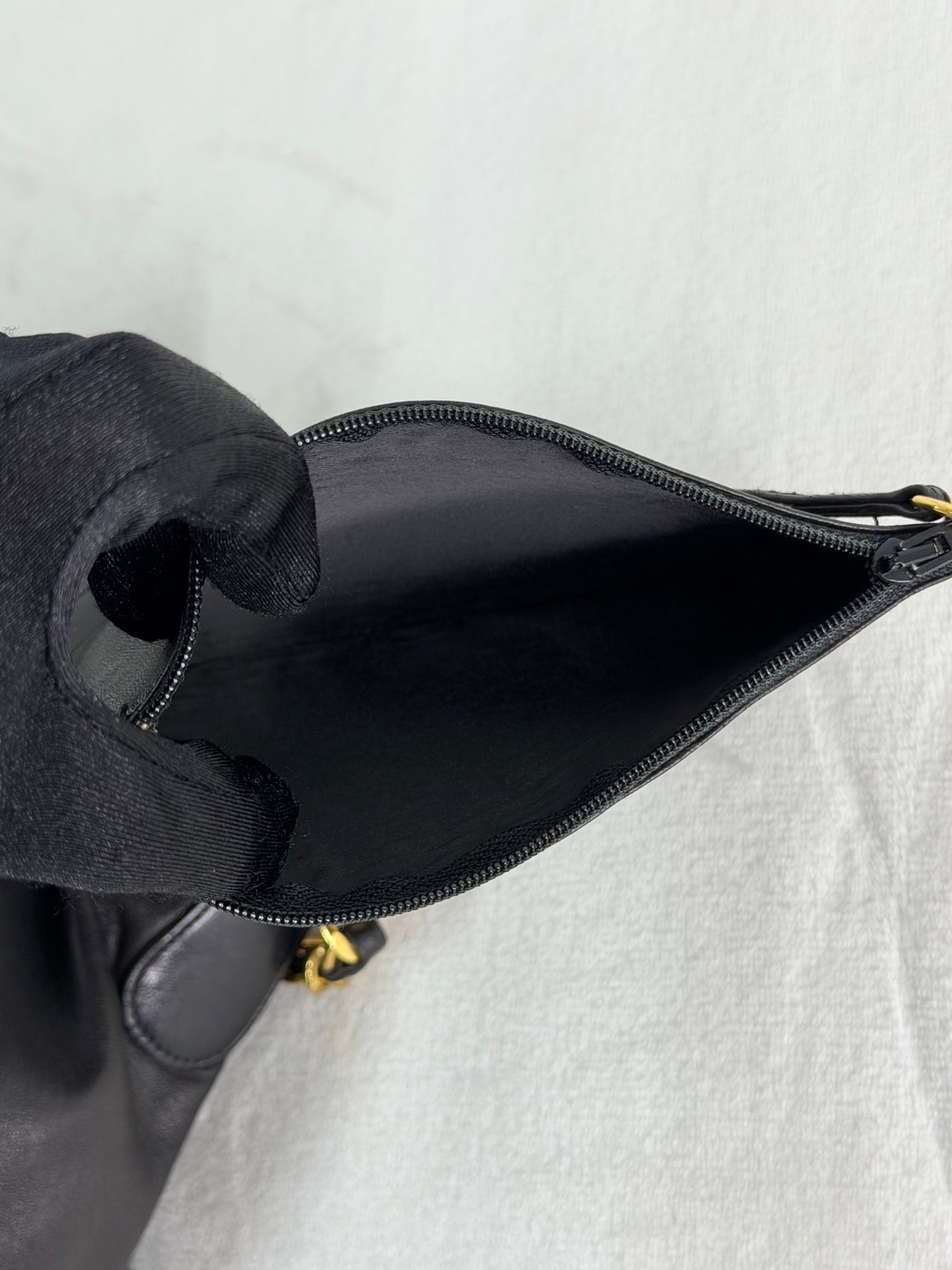 CHANEL Genuine Bucket Shoulderbag