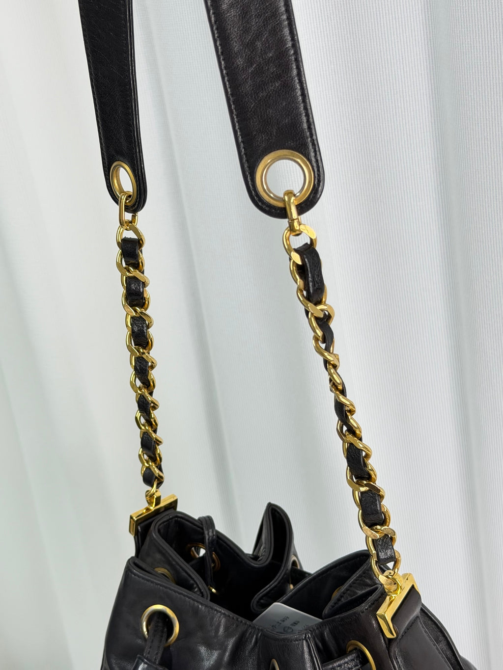 CHANEL Genuine Bucket Shoulderbag