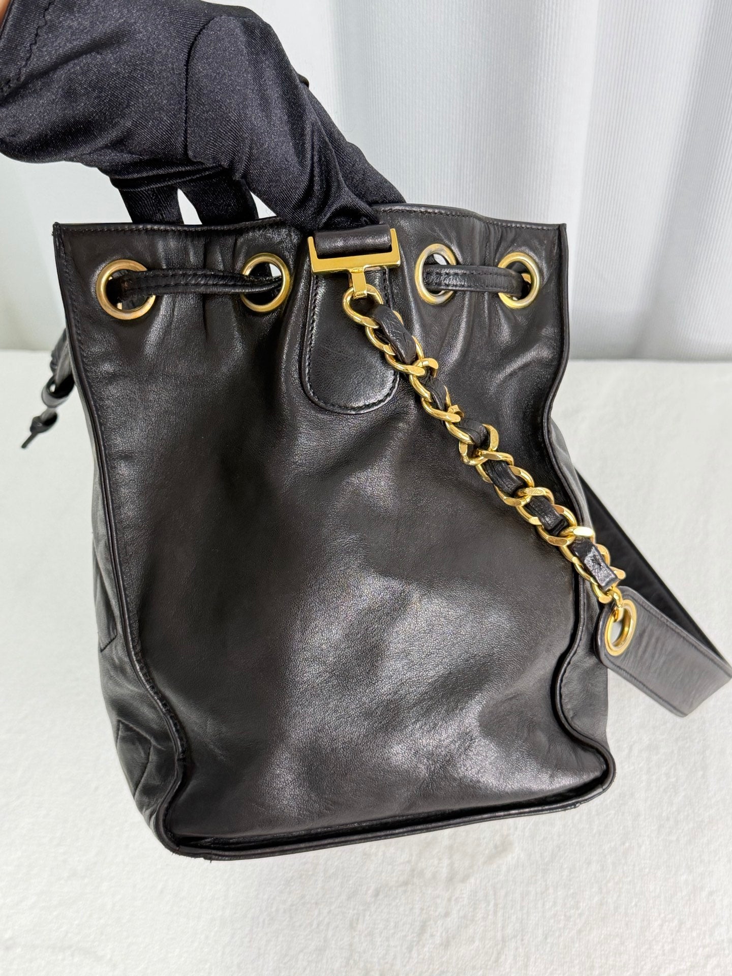 CHANEL Genuine Bucket Shoulderbag