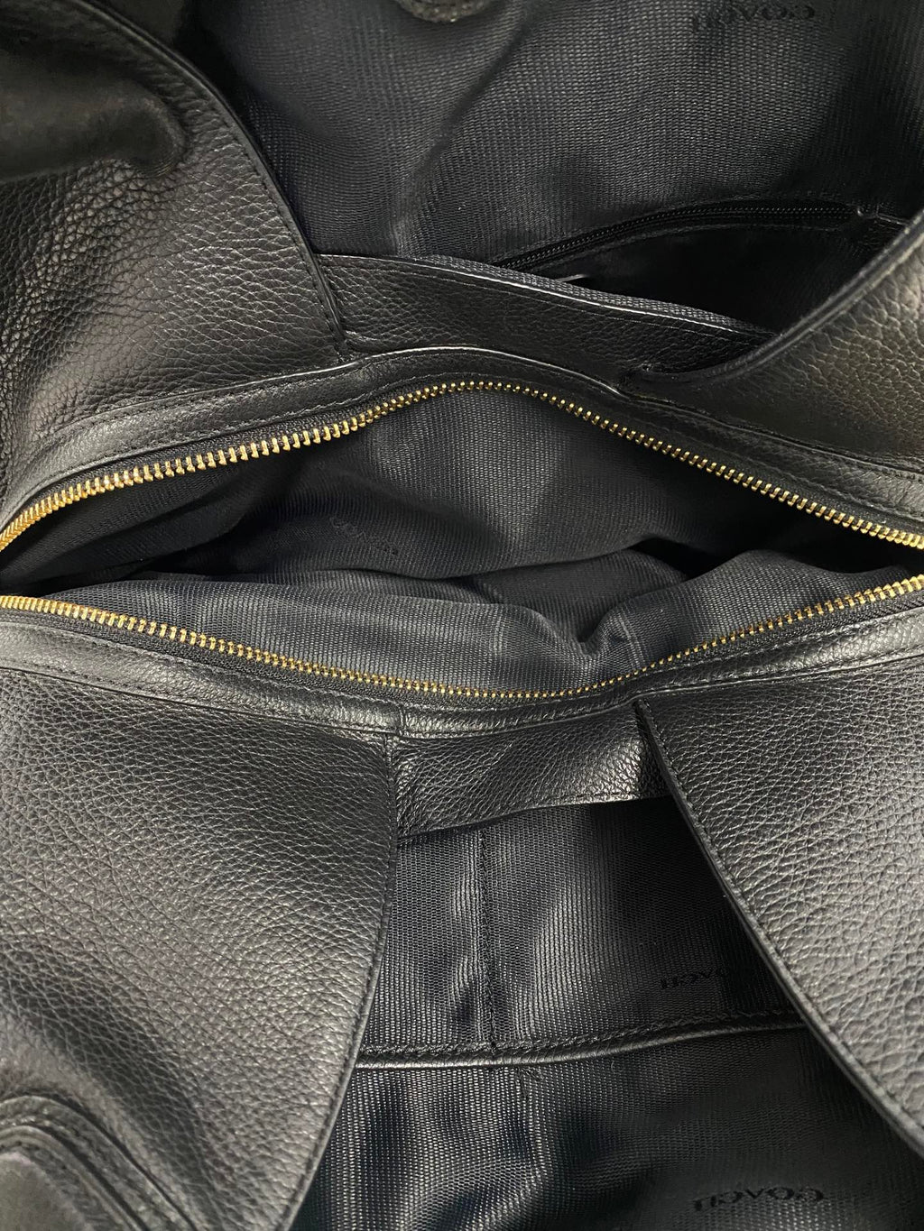 COACH Cavier Hobo Shoulderbag