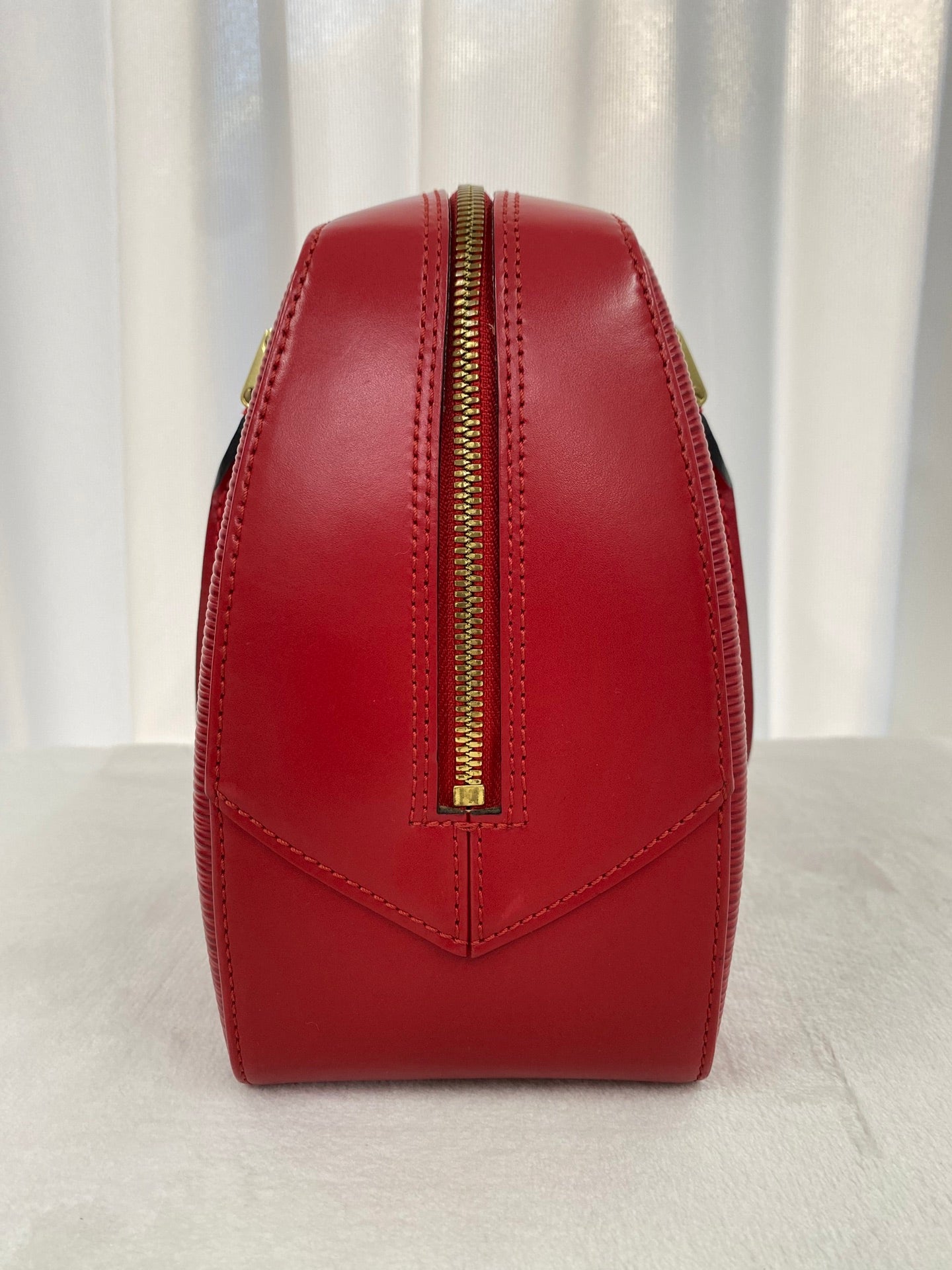 LOUIS VUITTON Epi Handbag