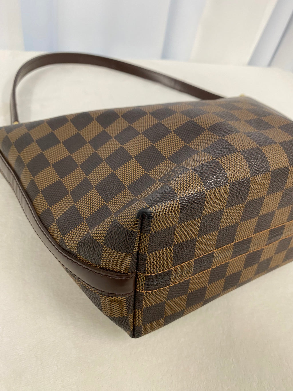 LOUIS VUITTON Damier Shoulderbag