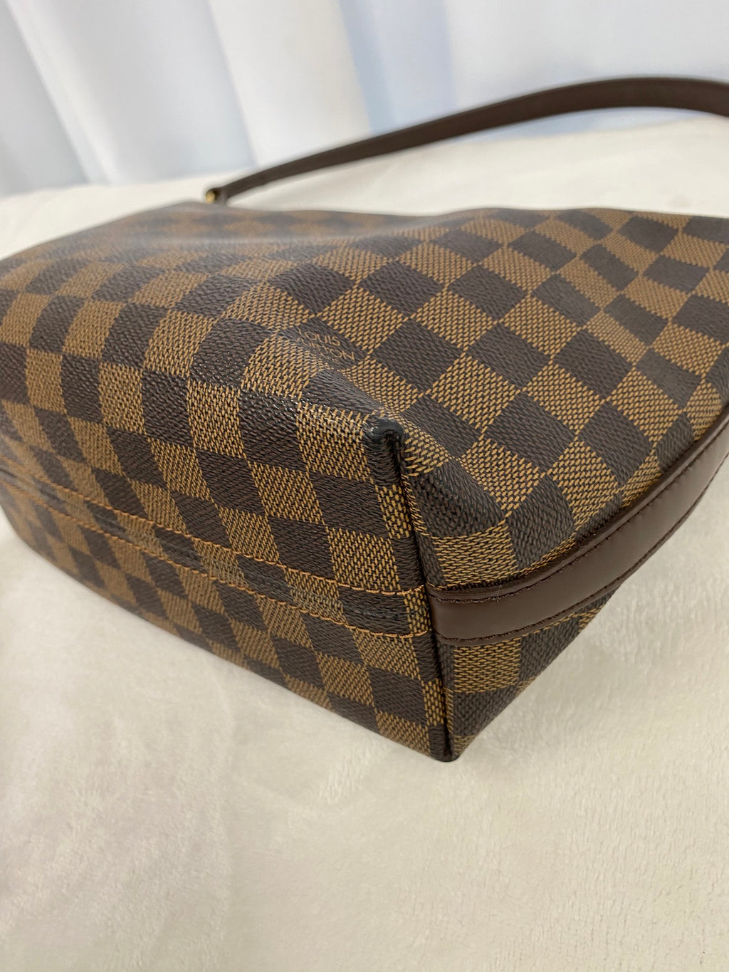 LOUIS VUITTON Damier Shoulderbag
