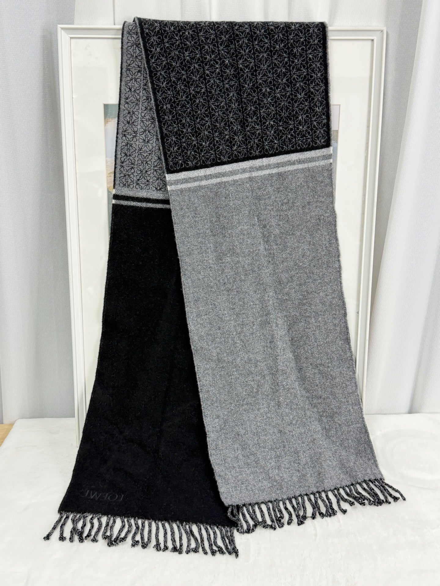 LOEWE Double Color Cashmere  Scarf