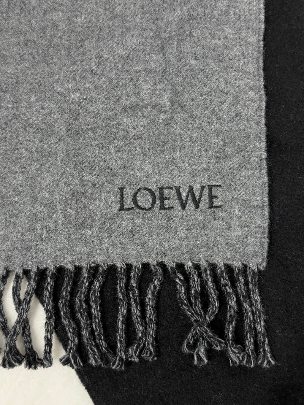 LOEWE Double Color Cashmere  Scarf