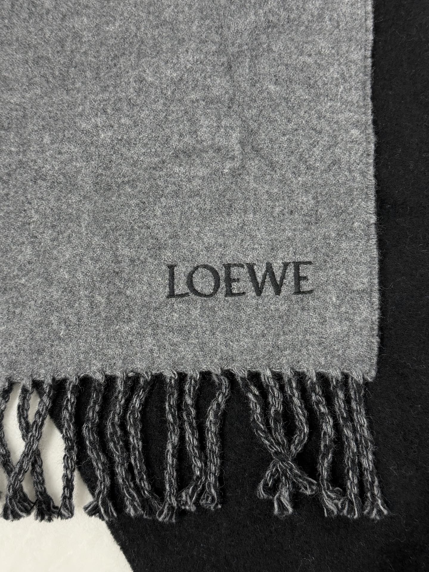 LOEWE Double Color Cashmere  Scarf