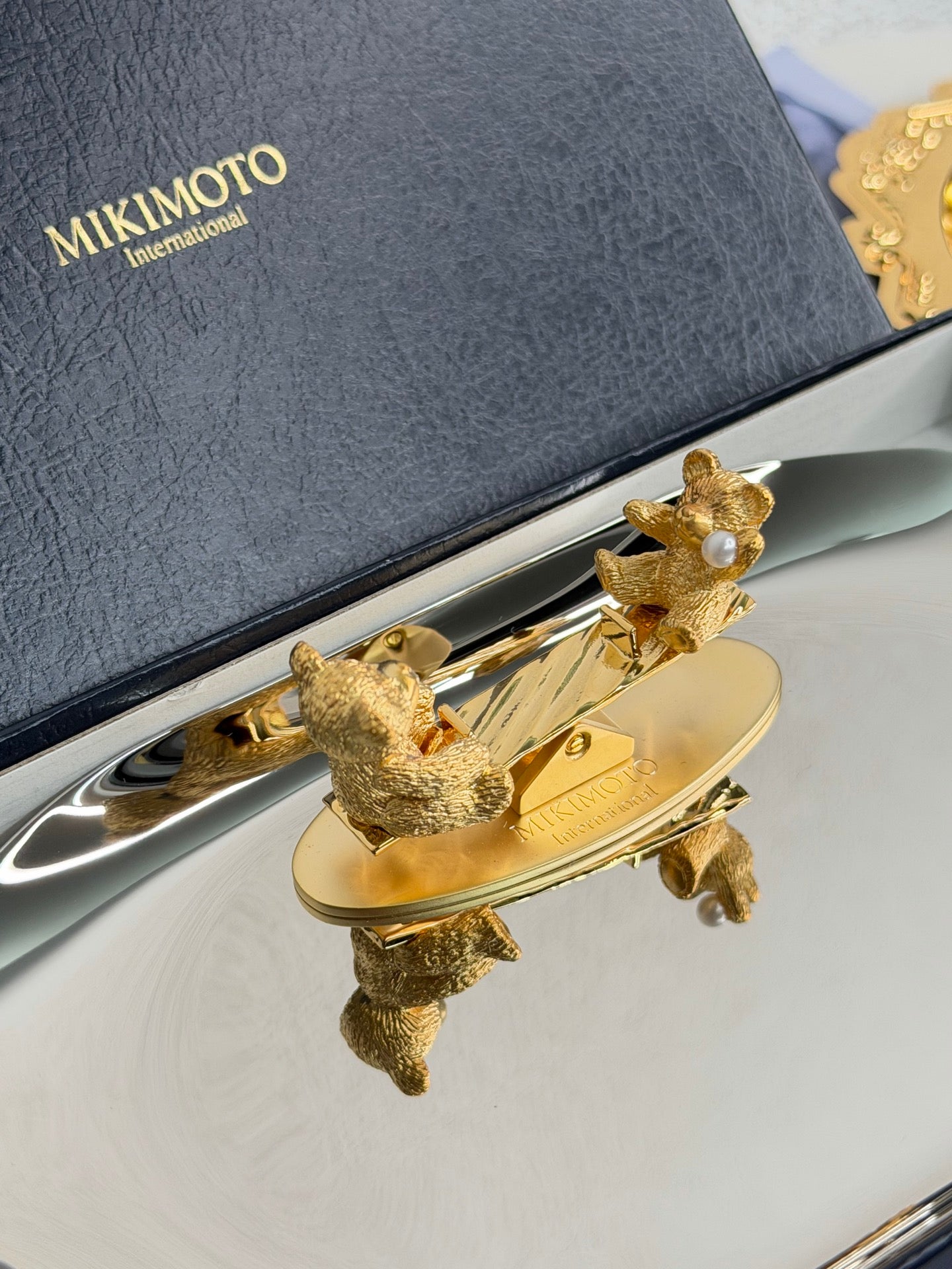 MIKIMOTO  Bear Tray
