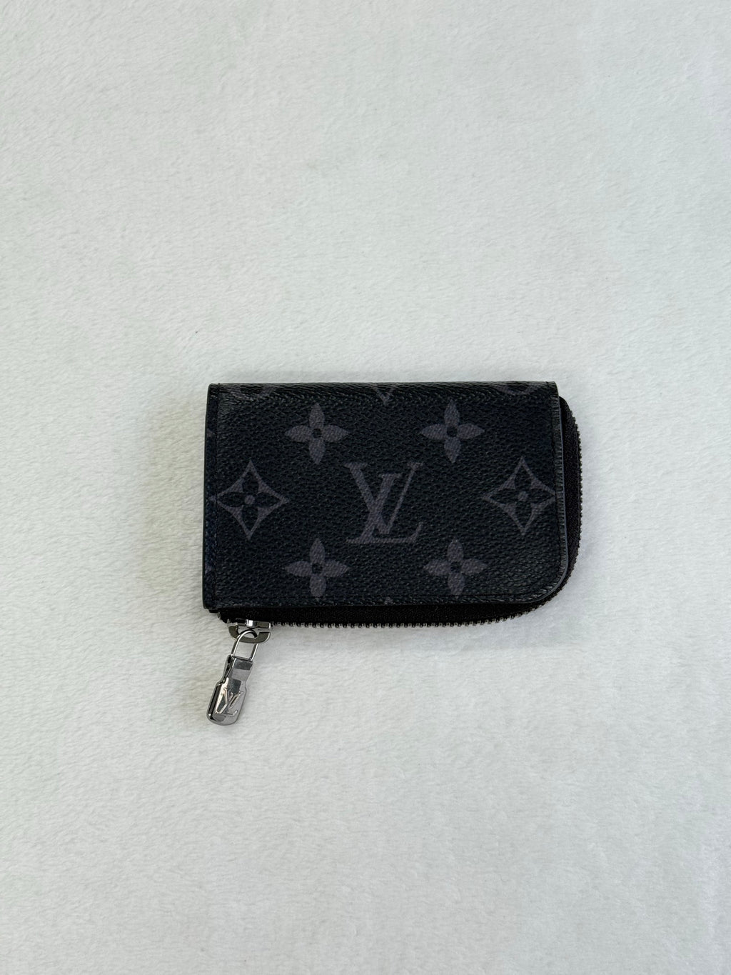 LOUIS VUITTON Monogram Purse