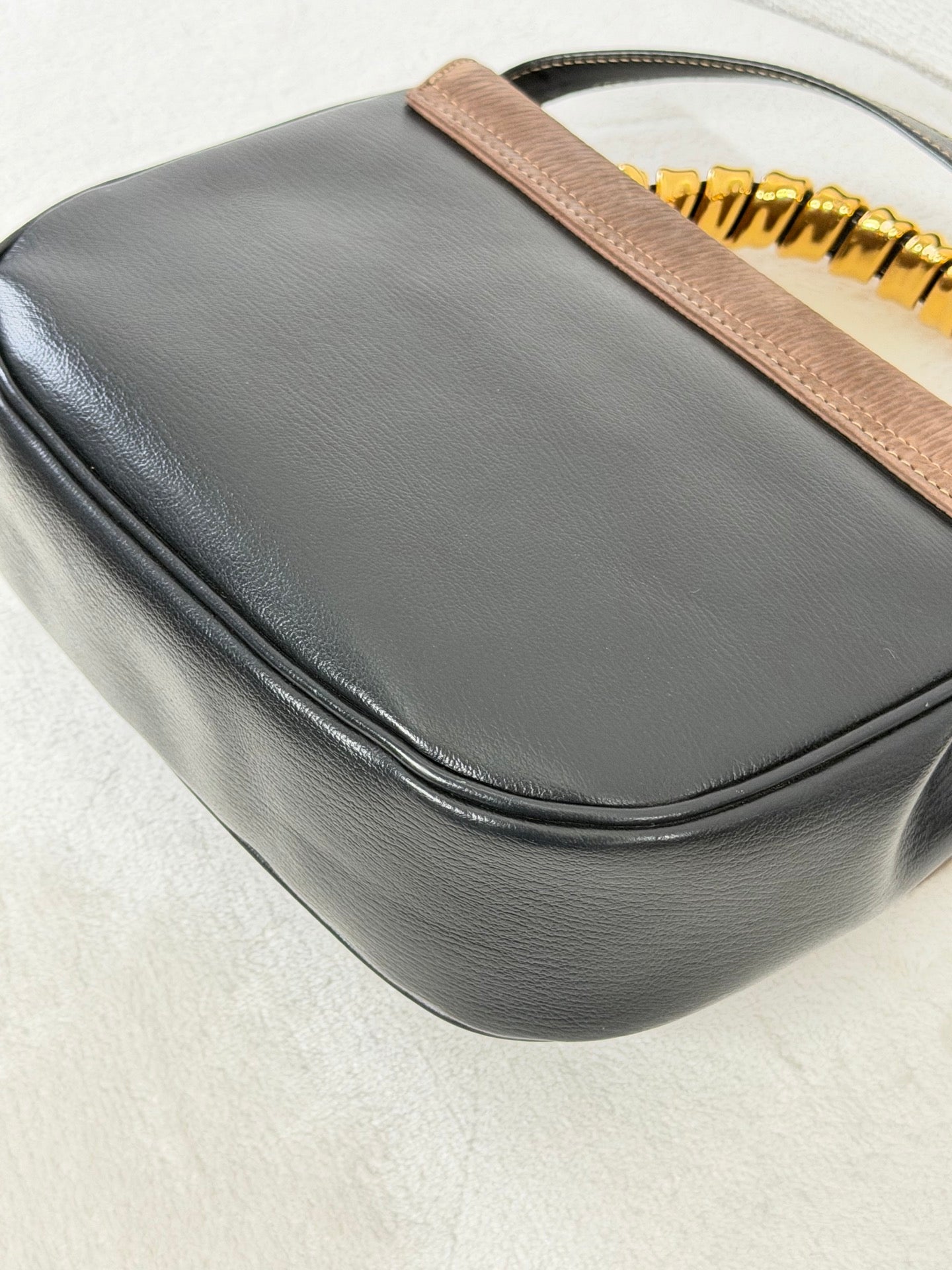 LOEWE Velazquez Crossbody Shoulderbag