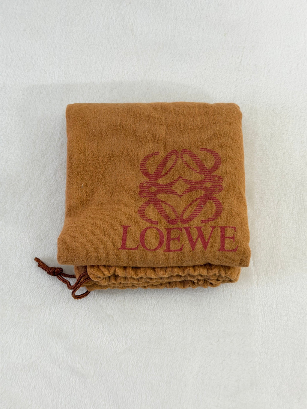 LOEWE Velazquez Crossbody Shoulderbag